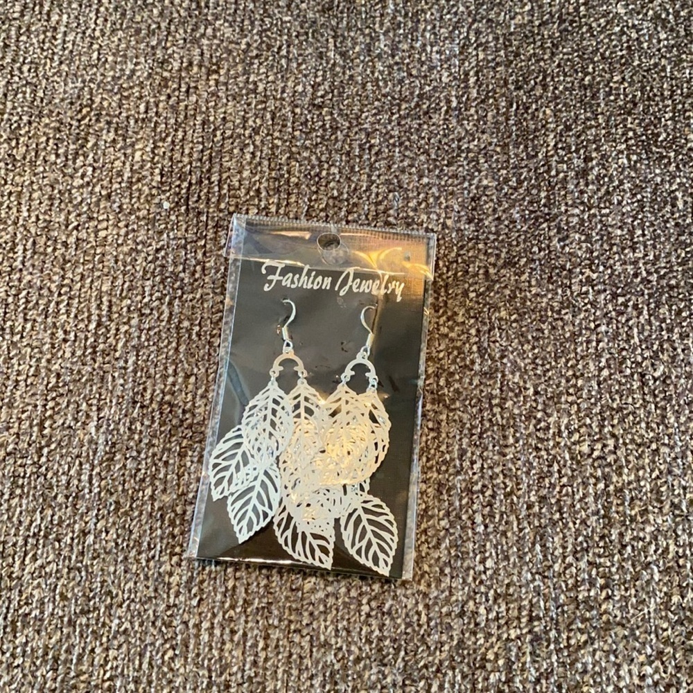 𝅺fashion jewelry dangle earrings
